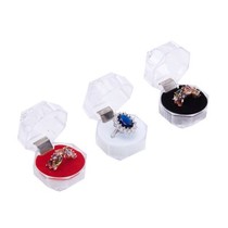 Kotak Cincin 6pcs Busa Model Kristal Transparan