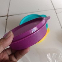 Tupperware small handy bowl