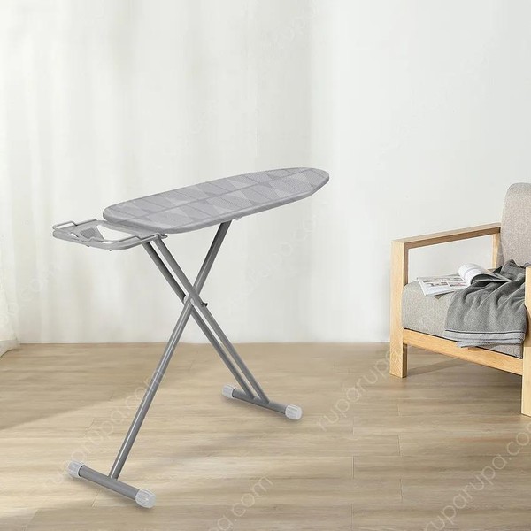 Meja Setrika Dengan Iron Rest