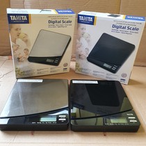 Tanita Timbangan dapur digital Kd811