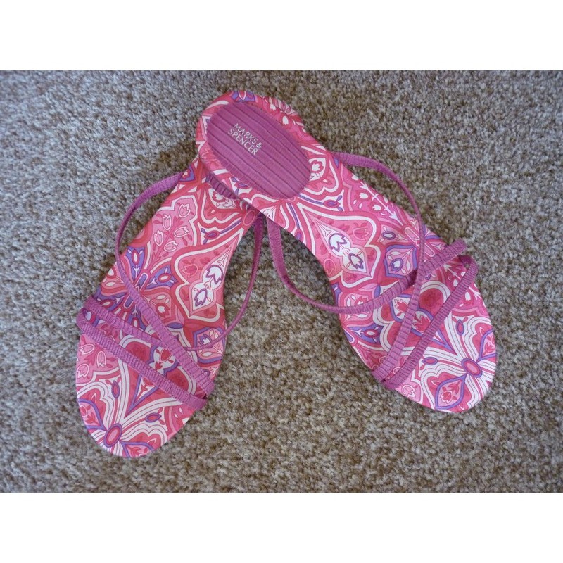 Authentic Marks & Spencer M&s Flat Sandals Size 5 / 38