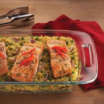 Pyrex Loyang Kaca 2.8 Ltr Easy Grab dengan Pegangan Mudah untuk Memasak dan Menghangatkan Makanan